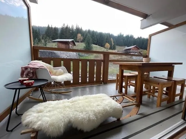 Le 104 La Reserve Courchevel, Ski Aux Pied 0*, Courchevel
